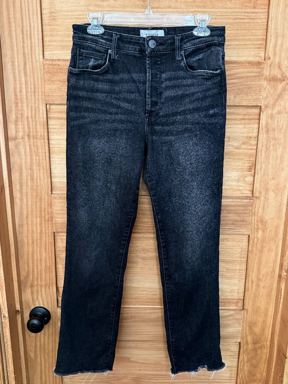 Evereve The Ever Straight High Rise Black Denim Stretch Raw Hem Jeans size 28